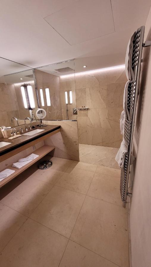 Auberge Saint Walfrid Hotel Restaurant & Spa Sarreguemines Zewnętrze zdjęcie